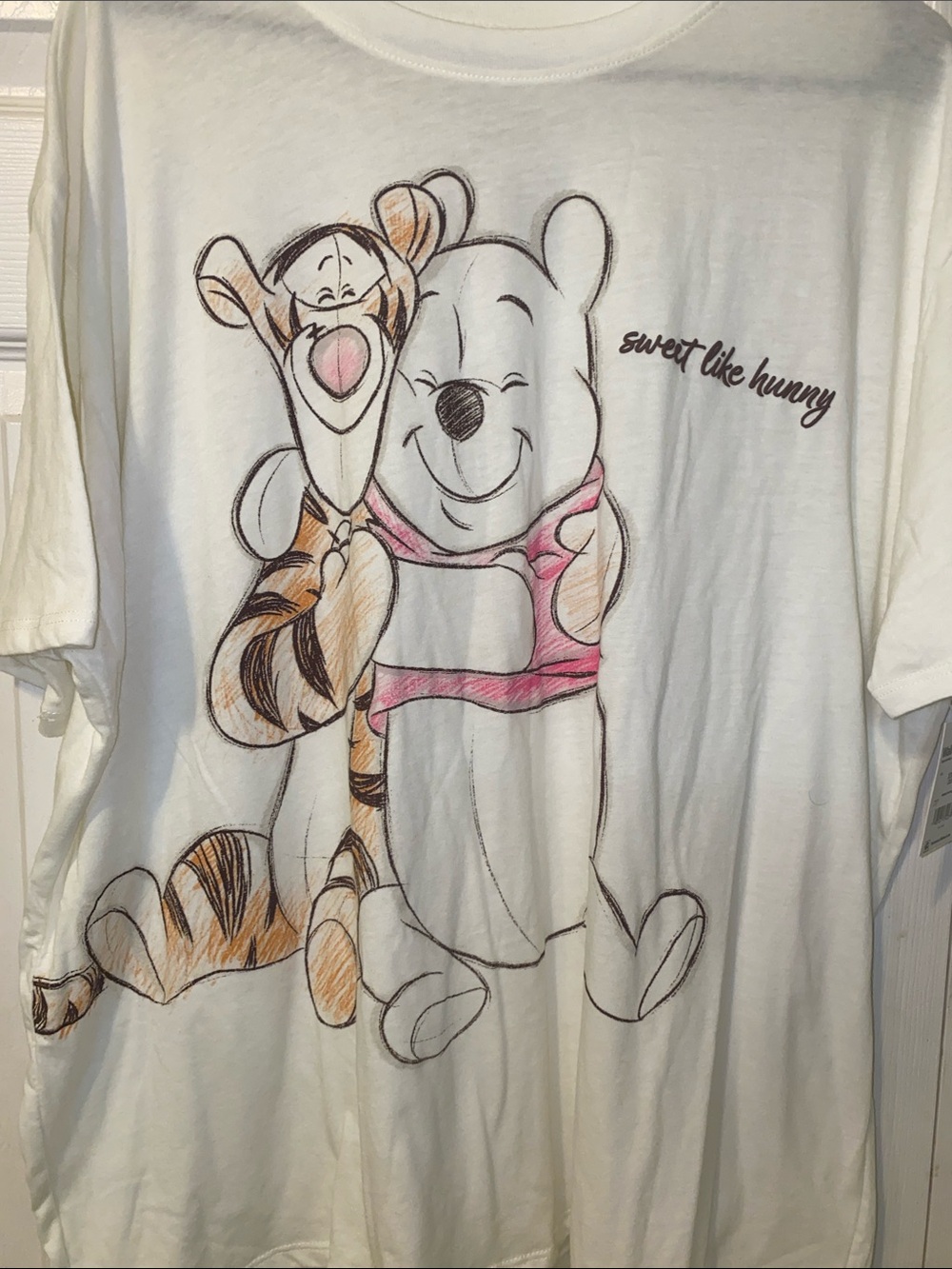 Disney Winnie the Pooh Printed Tee - White and Black